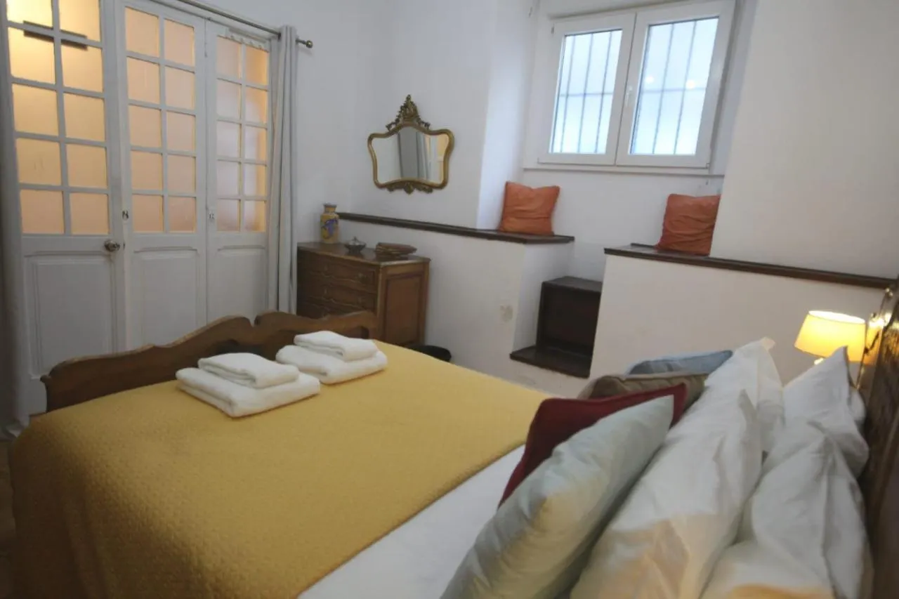 Antique M1 R1 - Amazing Double Room With Shared Bathroom In Marques Pombal Lisboa Penzion